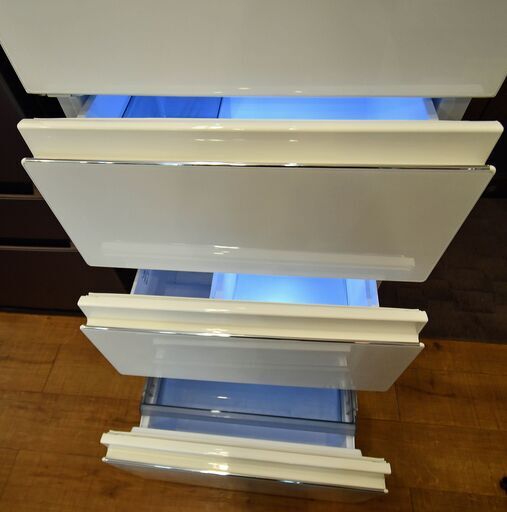 ●新春特価！！●超美品(^^♪●近郊配送可(^^♪●2022年製　AQUA　4ドア　430L　冷蔵庫　AQR-VZ43ML　中古品●相