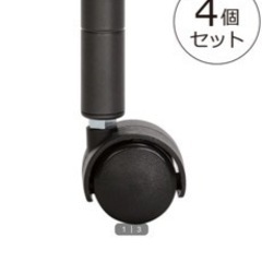 スチールラック二つ(キャスターをプレゼントします)移動もらくらく～の画像