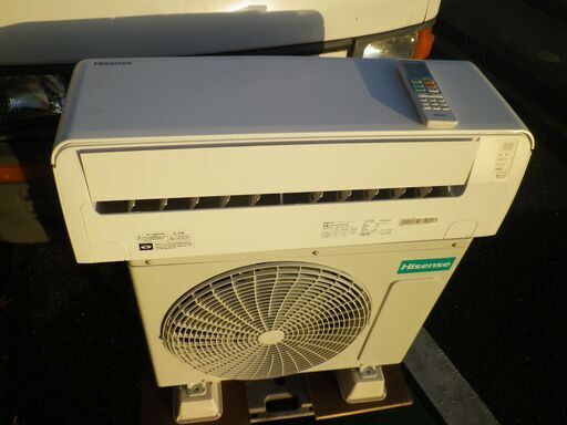 Hisense ハイセンス　6畳～8畳用エアコン　HA-S22CF8-W　2020年　「解凍洗浄」と「内部クリーン」
