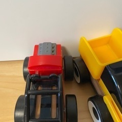 木製組み立て自由　ミニカー　3個の画像