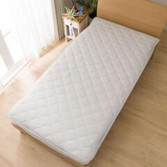 敷きパッドシングル　ニトリ　～12/13まで