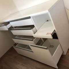 ※値下げしました　カップボード　幅180 ✖️ 奥行51 ✖️ 高さ96 cm                        100000円→90000円の画像