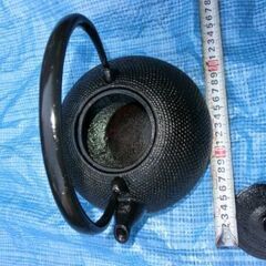 ⭐アラレ模様、毎日のお茶に⭐鉄器、中古品です、状態良、画像参照、👉お問い合わせ前にプロフィールをお読み下さい。の画像