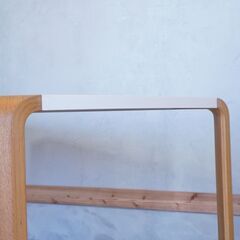 Tendo(天童木工)より建築家 坂倉準三の研究所がデザインした