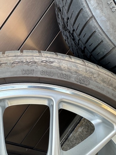 BBS アルミホイール　19インチ　コンチネンタルタイヤ付き