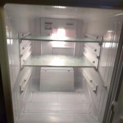冷蔵庫の画像