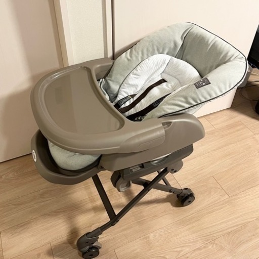 【美品】　コンビ　ハイローチェア