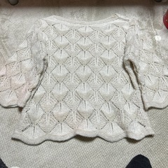 ニットベスト2枚＆特殊編み込みニット　お値下げしました！の画像