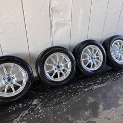 205/60R16 ダンロップ　スタッドレス　114.3 アルミホイール　ノア・ヴォクシー・プリウスα・ステップワゴン・ビアンテ・ジューク　エスティマ