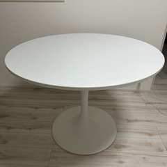 テーブル　IKEA