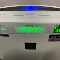 空気清浄機の画像