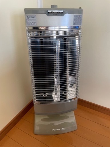 CERAMHEAT 電気ヒーター セラムヒート ダイキン 中古 ダイキンセラミックヒーターセラムヒートCERAMHEAT (イッコケ
