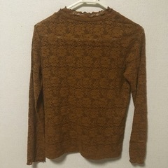 トップス レース　ブラウンよりのオレンジ色の画像