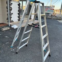 ハセガワ　脚立　脚軽　RZ-18C と　メーカー・型式不明脚立　２点まとめて