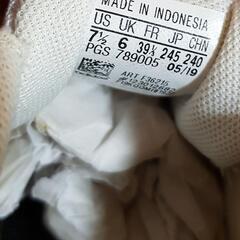 adidas パフォーマンス FALCONRUN ホワイト F36215の画像