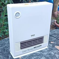 ★美品!!★ 山善 人感センサー付き セラミックファンヒーター DSF-VA082の画像