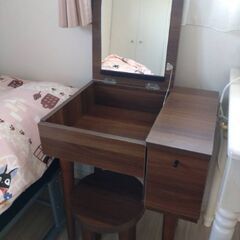 ありがとうございました。未使用Ｎｉｃｏのドレッサーです（15000円で購入しました）の画像