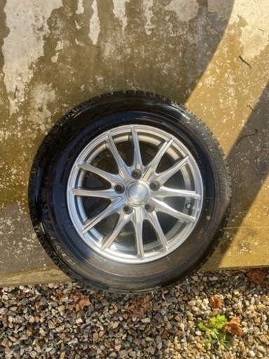 195/65 R15アルミ付きスタッドレスタイヤ4本　アルミホイール(タイヤ付き)買取