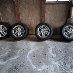 ホンダ純正205/60R16スタッドレスタイヤ