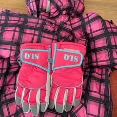 スキーウェア130 上下セット グローブ付きの画像