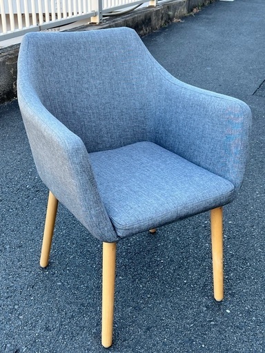 SALE‼️￥2750(税込) ダイニングチェア　椅子