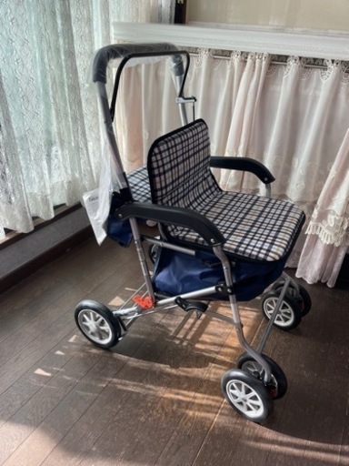 シルバーカー未使用品