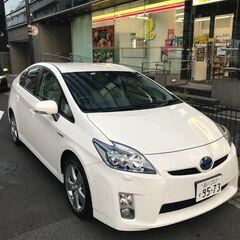※《人気車プリウスがこの価格》※　走行少ない17,400km（綺...