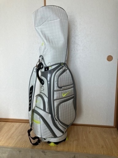 NIKE ゴルフキャディーバック　