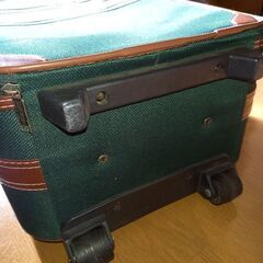 スーツケース　500円の画像