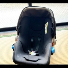 (取引決定)チャイルドシート ベビーシート combi コンビ