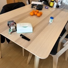 IKEA ダイニングテーブル　椅子4脚セット