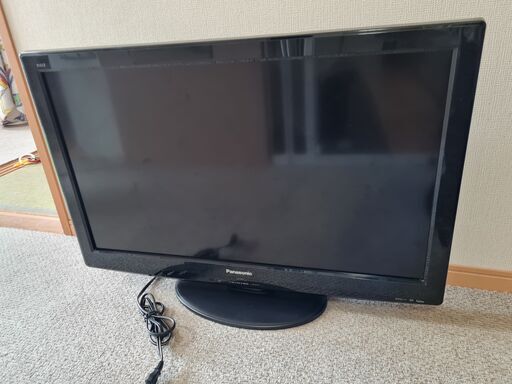 パナソニック製　32型 液晶テレビ