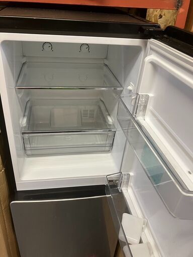 ☆中古￥12,800！Haier　148㍑2ドア冷蔵庫　家電　2019年製　JR-XP2NF148F型　幅50㎝ｘ奥行60㎝ｘ高さ12