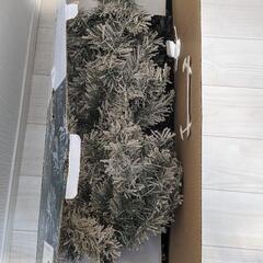 【引取者確定済】クリスマスツリー 粉雪 180cm ニトリの画像