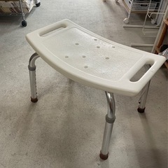 高さ調整の出来る介護用シャワーチェア バススツール 背もたれのないシャワーベンチ 中古品 ③の画像
