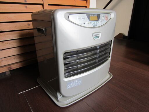 【石油ファンヒーター】コロナ 2009年製 タンク容量7.2L