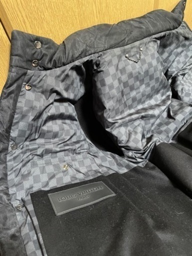 ルイヴィトン　ダミエグラフィット　ダウンジャケット　定価50万円　値下げしました❗️