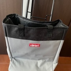 保冷バッグ　キャスター付き