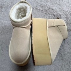 厚底　ムートン　の画像