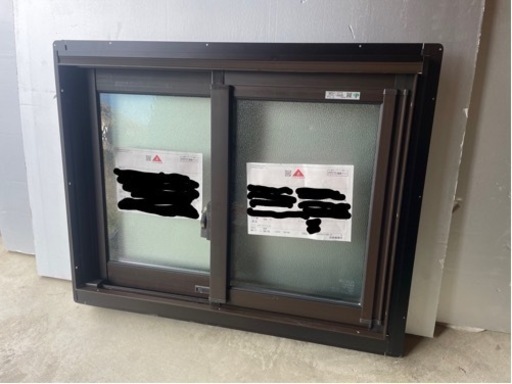 三協アルミ  引き違い   ペアガラス　06905