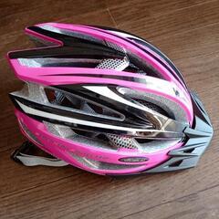自転車用のヘルメット　