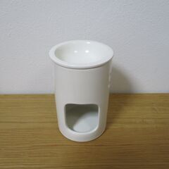 MUJIの磁器アロマポットの画像