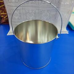 ブリキの 缶 持ち手付き 未使用品
