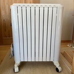 デロンギ　オイルヒーターの画像