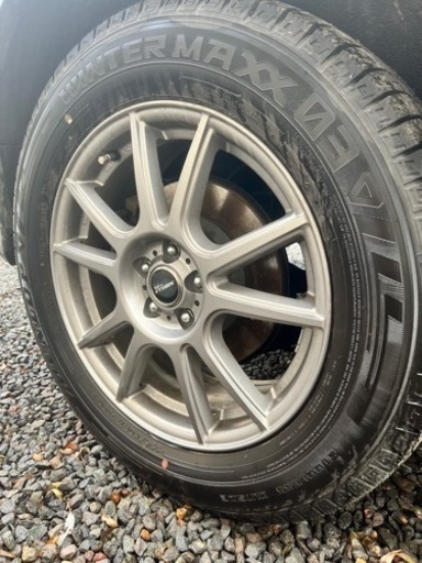 スタッドレスレスタイヤ　ホイール付き　225/60R17