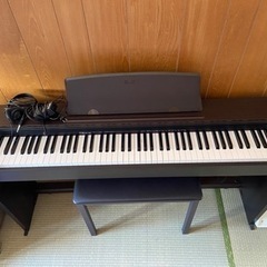 電子ピアノ