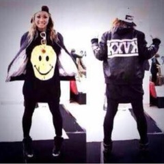 倖田來未 15周年 MA-1 ジャケットの画像