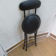 折りたたみチェア/折り畳み/背もたれあり/ブラック/中古品/J6522/の画像