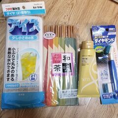 商談中。早い者勝ち。フタ付き製氷皿、割らずに使える割り箸、LUX...