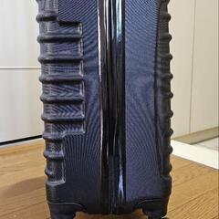 スーツケース　黒の画像